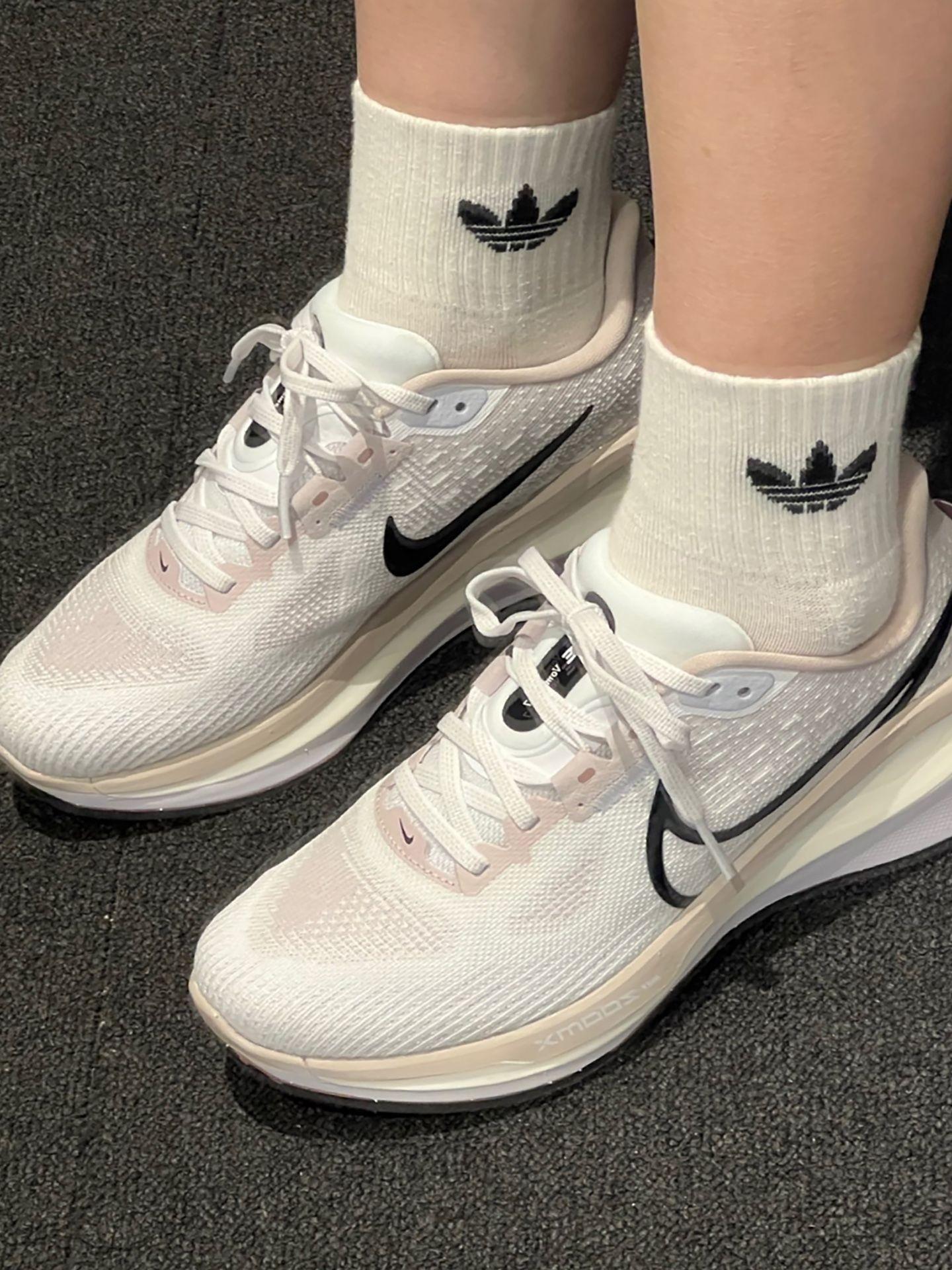 Nike奶茶色跑鞋🤍透气软fufu太好穿!